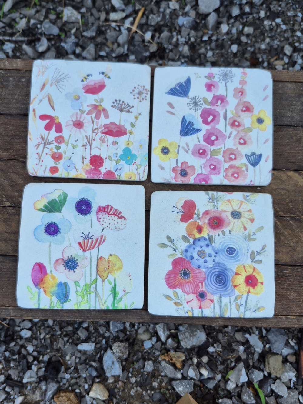 NEW Wildflower Ceramic Coaster Set of 4 with Gift Box